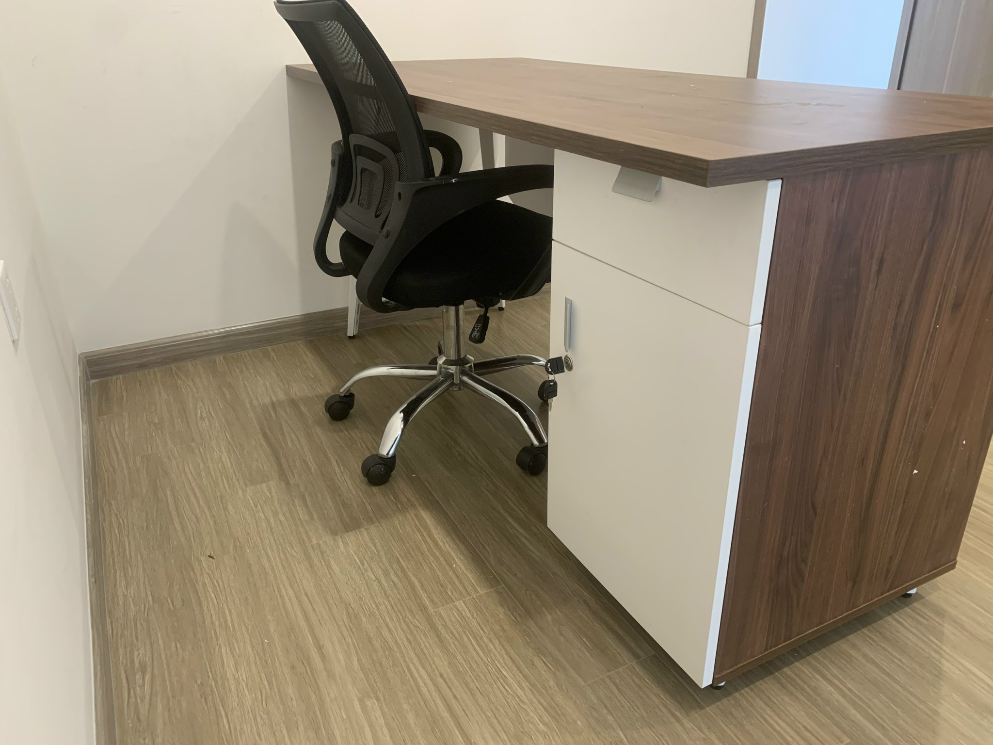 Bàn chân sắt Luxury LUX120SHLC10